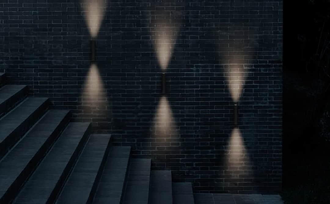 Jak oświetlić schody zewnętrzne, aby zapewnić bezpieczeństwo i styl