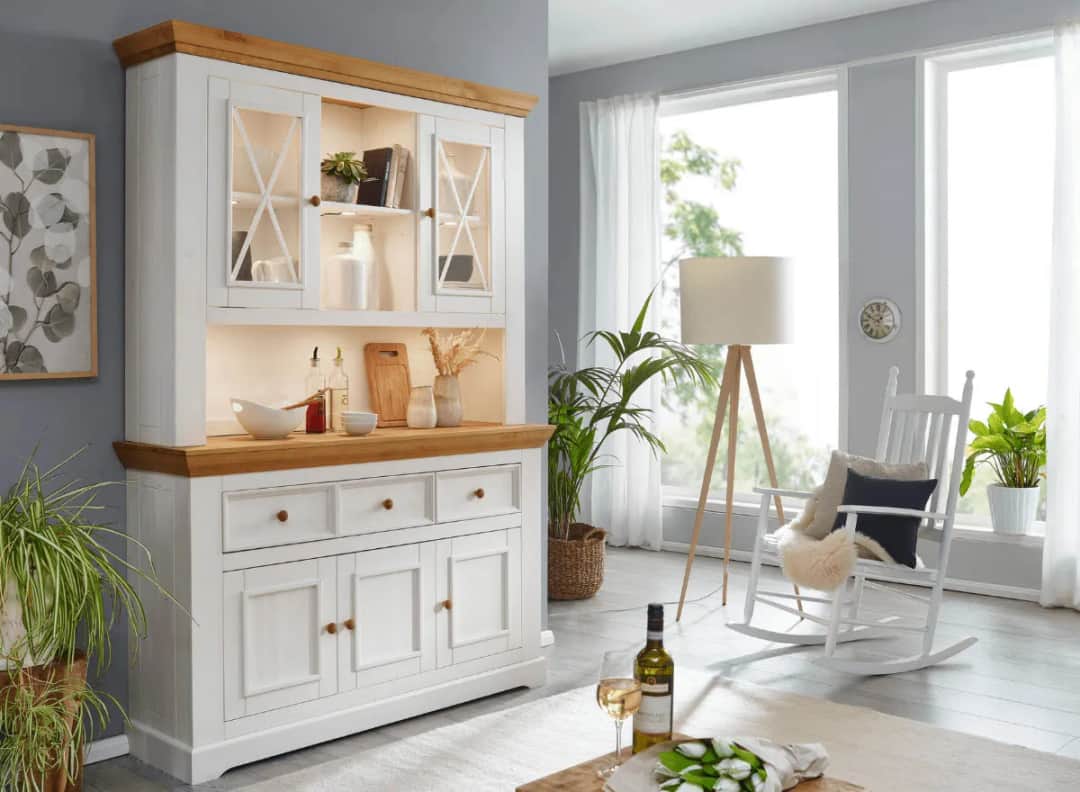 Co postawić w witrynie w salonie, aby zachwycić gości i siebie?